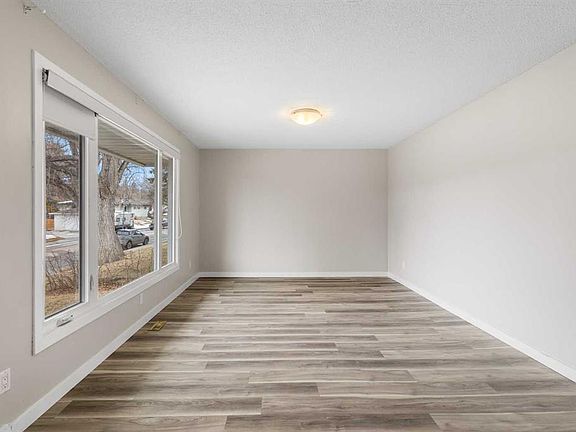 3rd image of 7604 W Hunterfield Rd NW