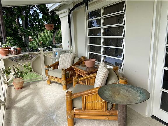 3rd image of 106 Mount Pleasant Est