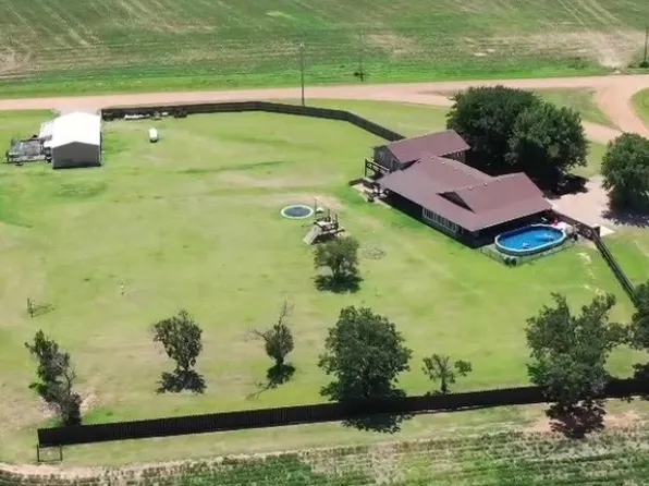 20490 SE Bethel Rd, Kiowa, KS 67070