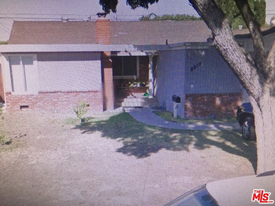 1st image of 8919 Murietta Ave