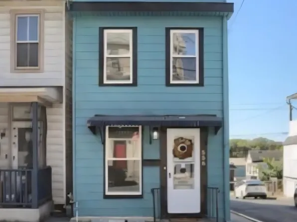 556 N 2nd St, Steelton, PA 17113