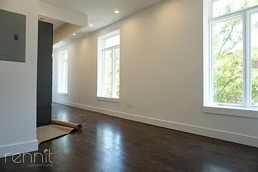 Rented by Rennit Inc.