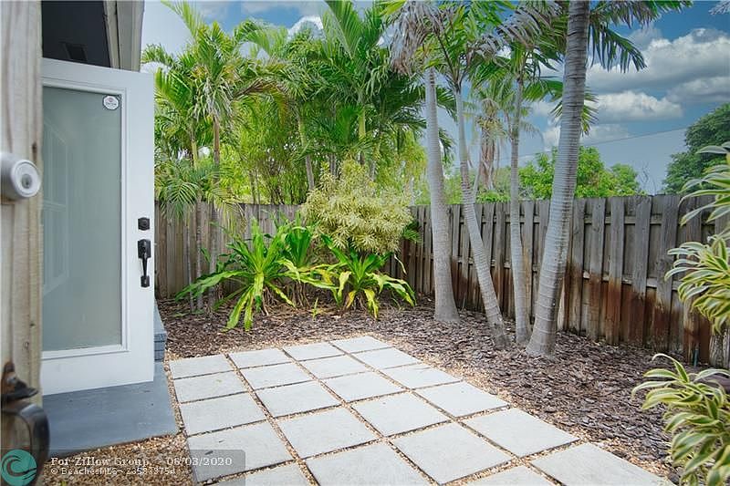 1st image of 500 NW 16th St #2