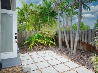 500 NW 16th St #2, Fort Lauderdale, FL 33311