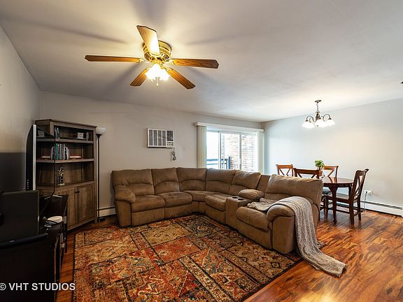 2nd image of 4133 Saratoga Ave APT 217