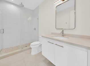 530 SW 11th Ave, Miami, FL 33130