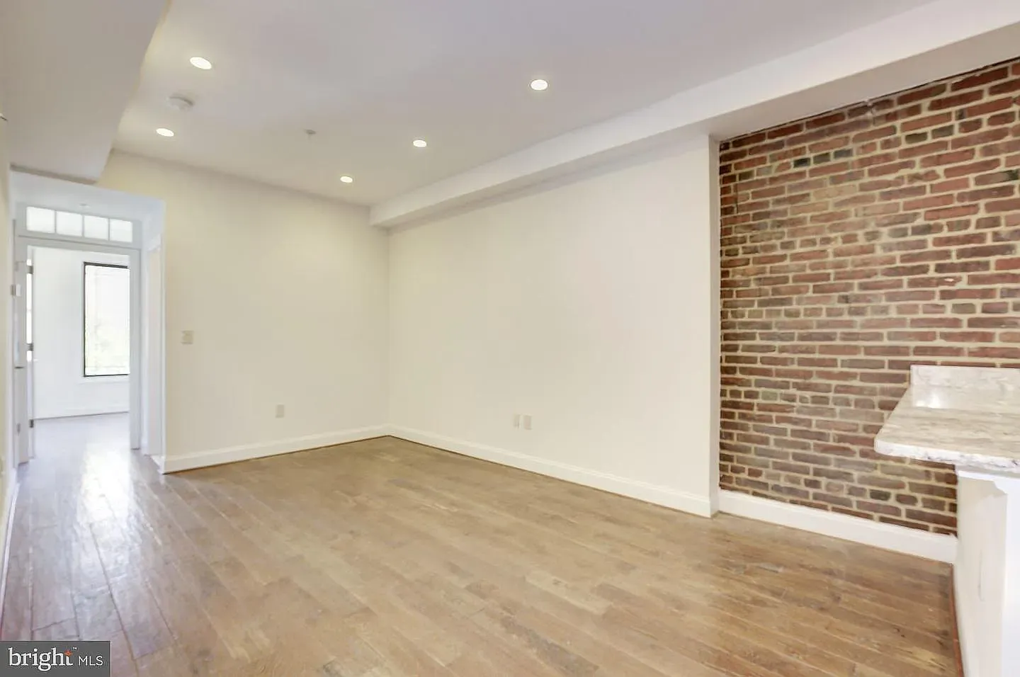 2 bed, 2.5 bath, $2,750 — Photo 3