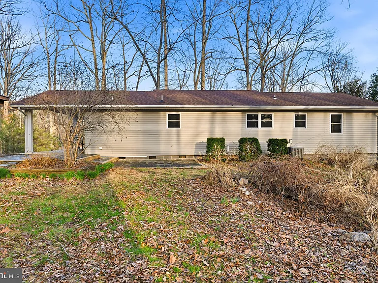 1330 Jason Ln — Photo 35