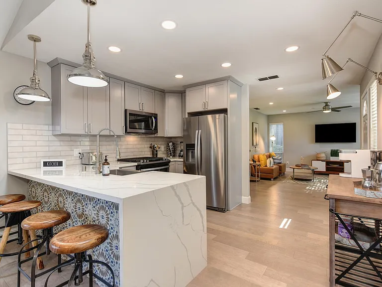 5613 Phlox Ct — Photo 57