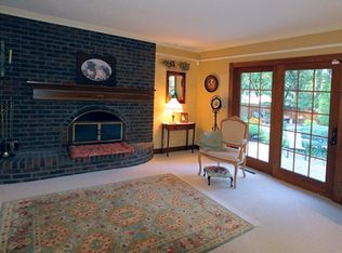 16462 Genesee Ct, Rosemount, MN 55068