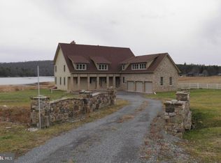 14 Stilwater Dr, Swanton, MD 21561