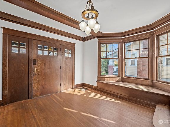 5th image of 1202 S Ainsworth Avenue