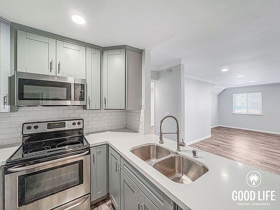 2nd image of 3440 Lebon Dr APT 4118