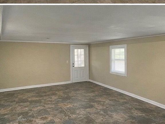 5th image of 2059 Viking St