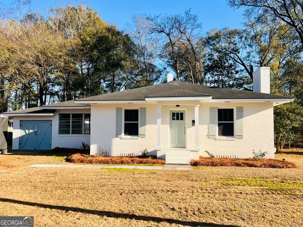 511 S Macon St, Jesup, GA 31545