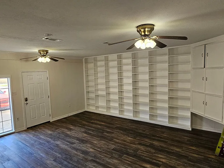 1401 E Sherman Dr — Photo 29