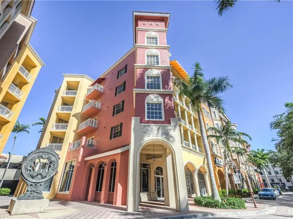 410 Bayfront Pl, Naples, FL