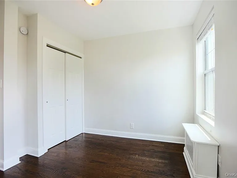 196 Martine Ave #3C — Photo 13