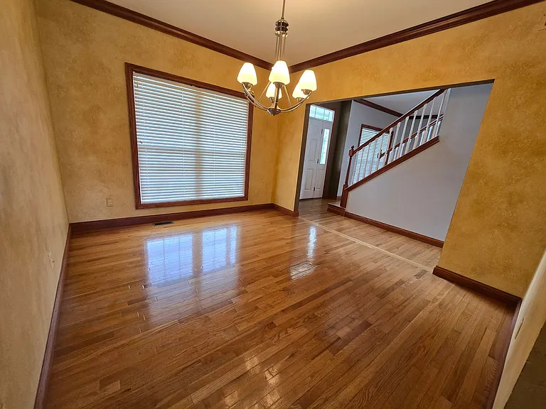 7 Carleton Ct — Photo 8