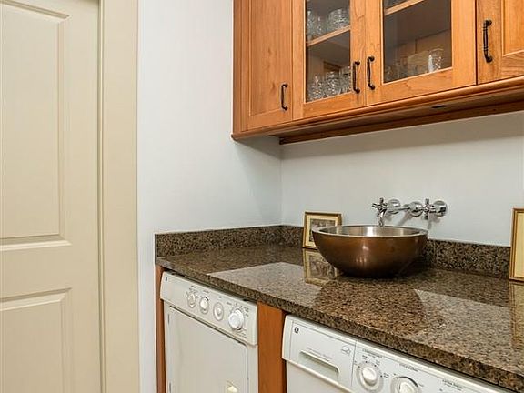 5th image of 301 Holmes Ave NE Suite 204