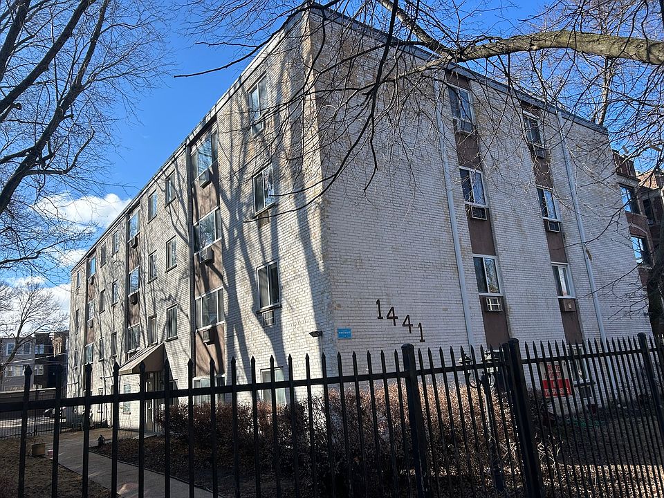1st image of 1441 W Farwell Ave APT 3F