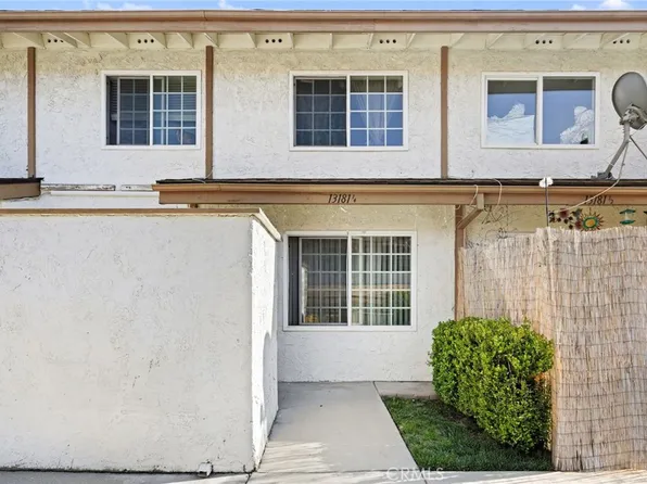 13181 1/4 Bromont Ave, Los Angeles, CA 91342