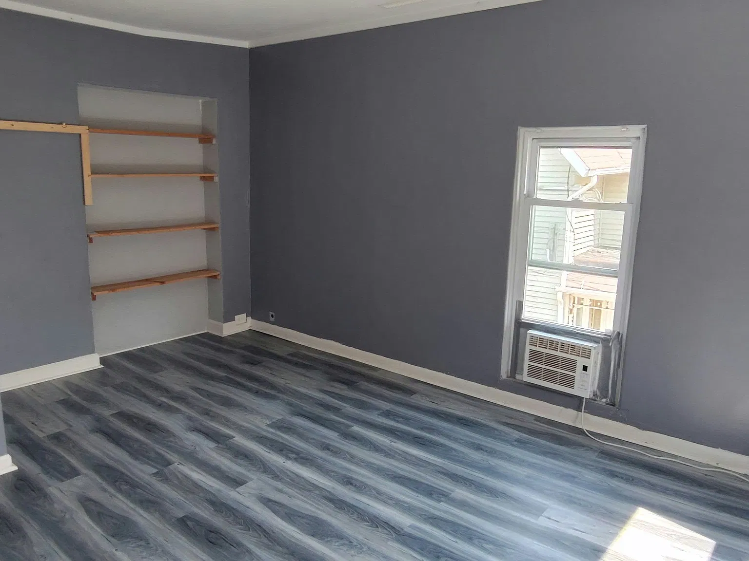 2 bed, 1100 sqft, $1,150 — Photo 3