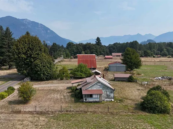 215 Kehoe Road, Randle, WA 98377