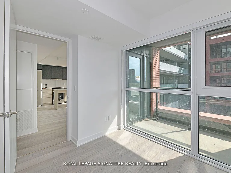 8 Tippett Rd #319 — Photo 9