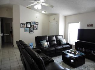 18871 NW 19th St, Pembroke Pines, FL 33029