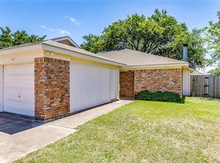 1027 Irene St, Burleson, TX 76028