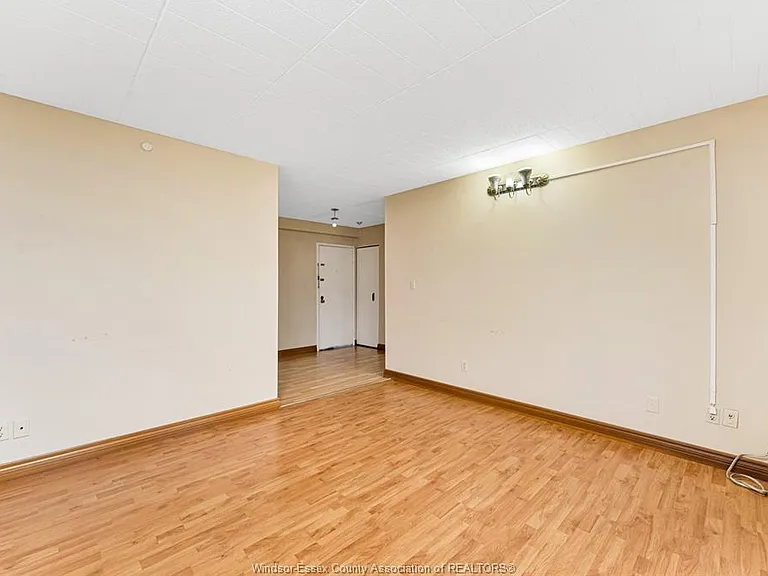 6555 Thornberry Cres #347 — Photo 11