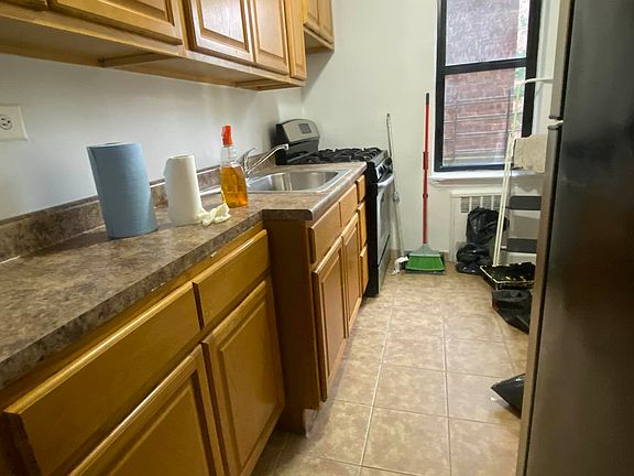 5th image of 83-09 116th St #1B