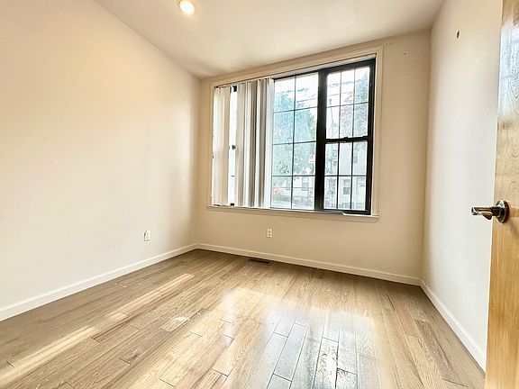 2nd image of 29 Saint Nicholas Ave #2