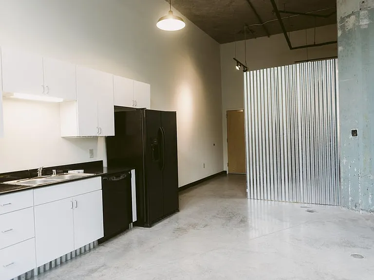 Reynolds Lofts — Photo 35