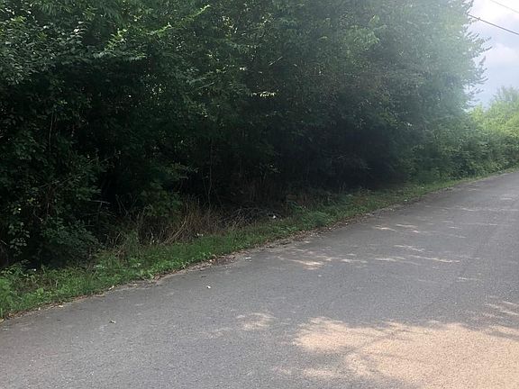 4th image of Hidden Estates Way