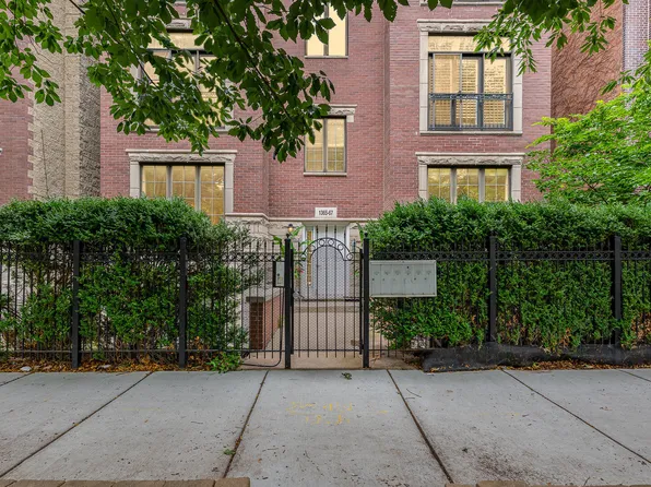 1365 N Mohawk St #3S, Chicago, IL 60610