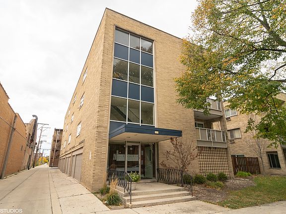 2nd image of 429 Wesley Ave APT 203