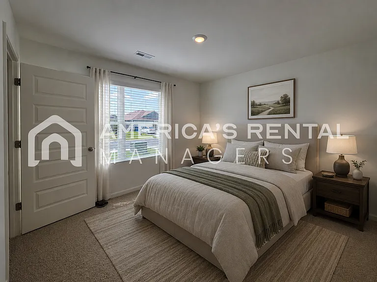 636 Wenonah Way — Photo 10