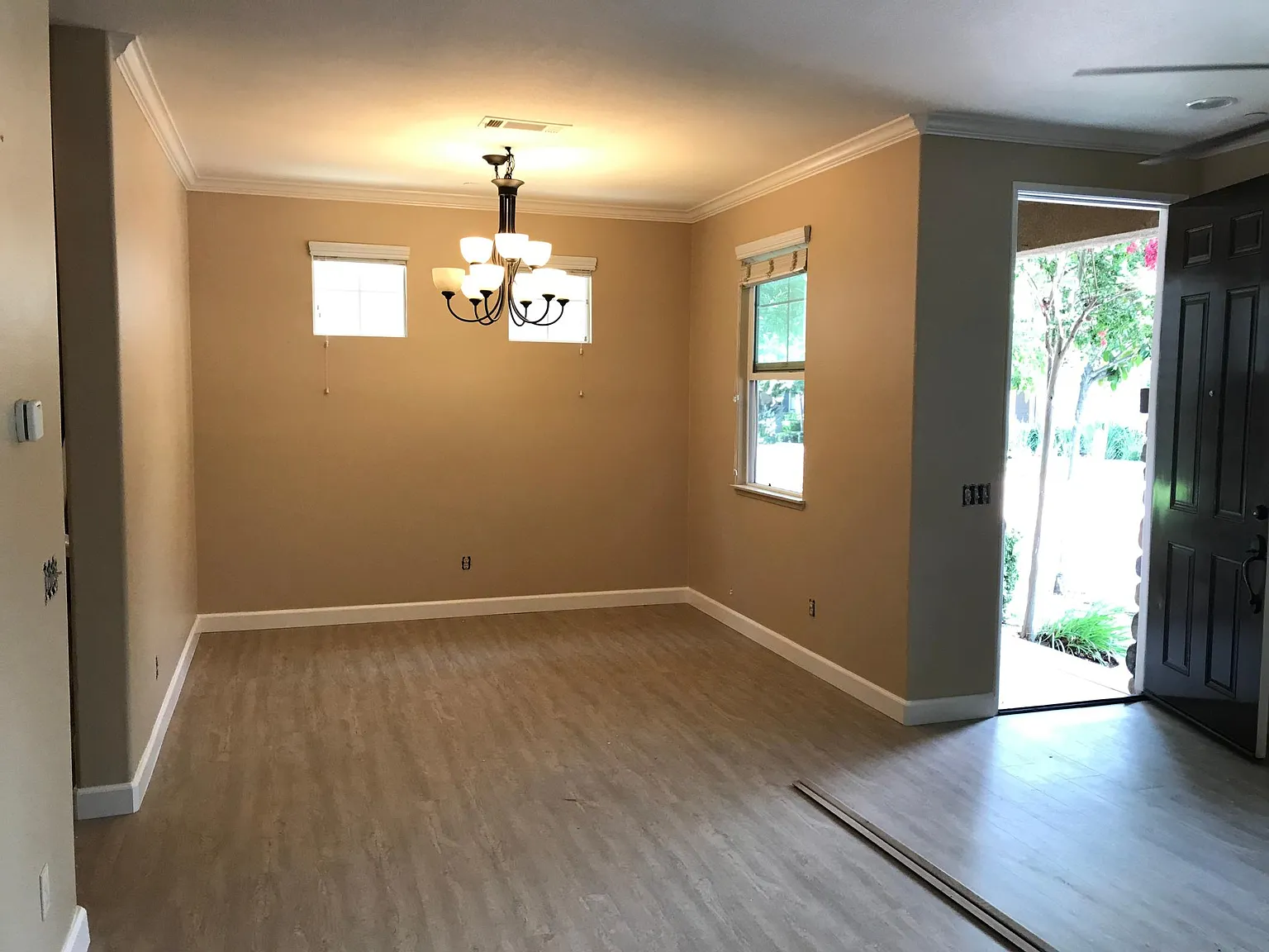 3329 Hatten Ln — Photo 4
