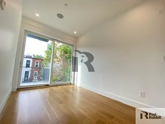 Rented by PadRabbit LLC | media 42