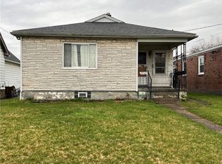 1261 10th Ave, Natrona Heights, PA