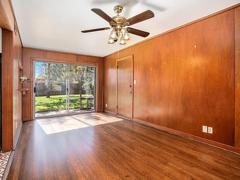 6325 Rowan Ln — Photo 5