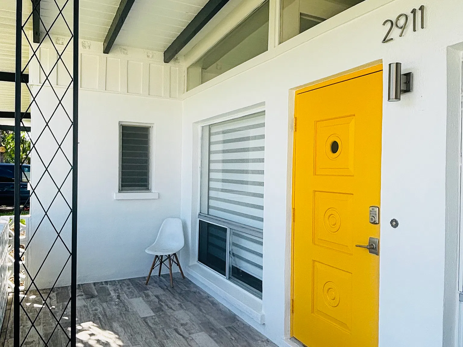 2911 Wood St — Photo 2