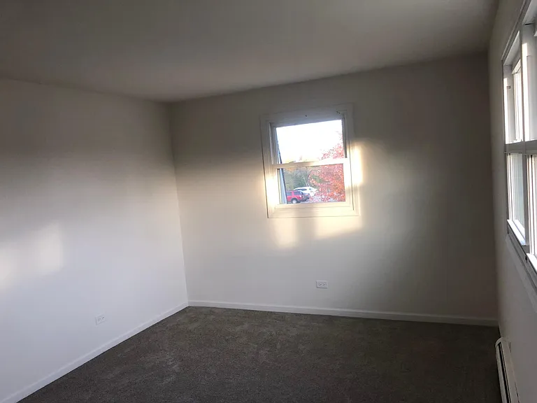 436 N Stephen Dr — Photo 15
