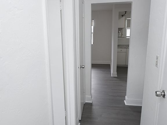 2nd image of 1800 SW 22nd Ave #13