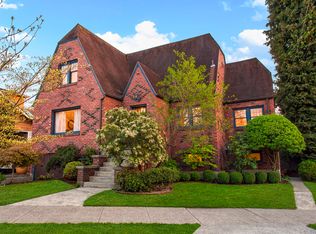 1829 N 57th St, Seattle, WA 98103