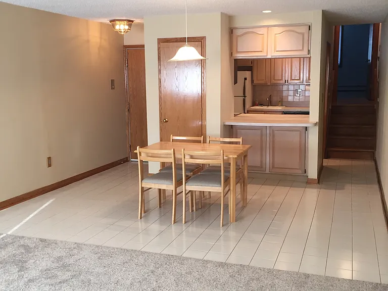 141 E Lake Blvd #F1 — Photo 2