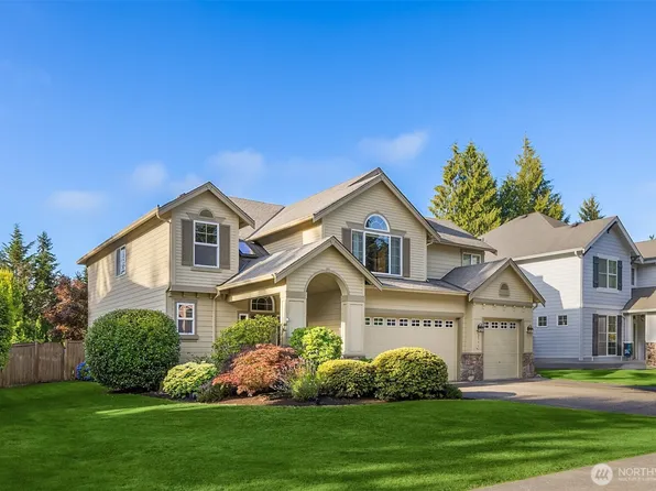 2771 NE Noll Valley Loop, Poulsbo, WA 98370
