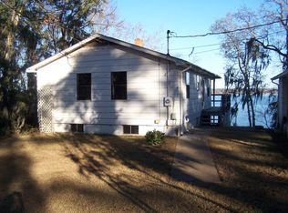 2477 Calhoun Dr, Abbeville, AL 36310